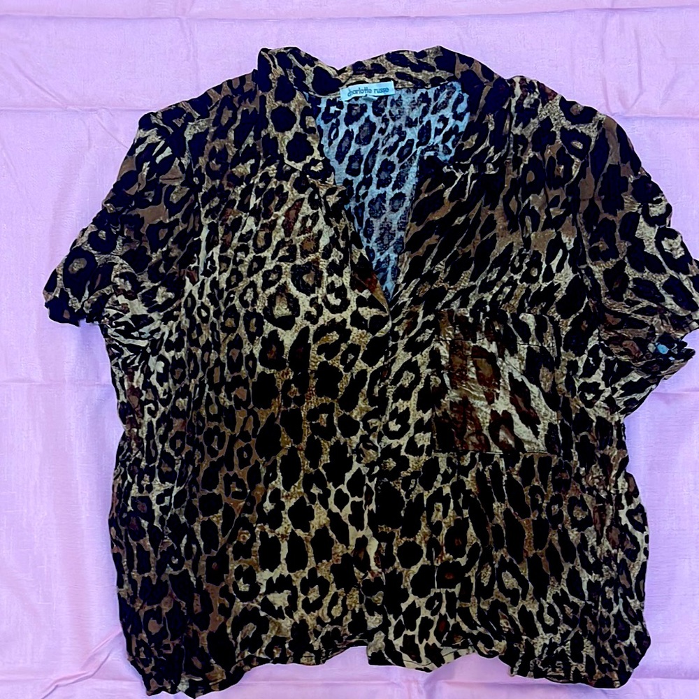 Cute Leopard top!